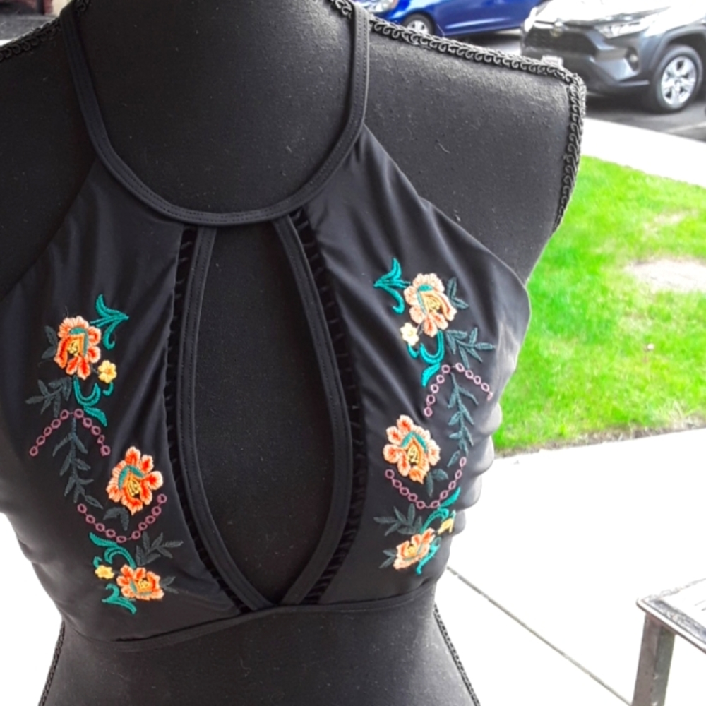 SEXY CROP TOP